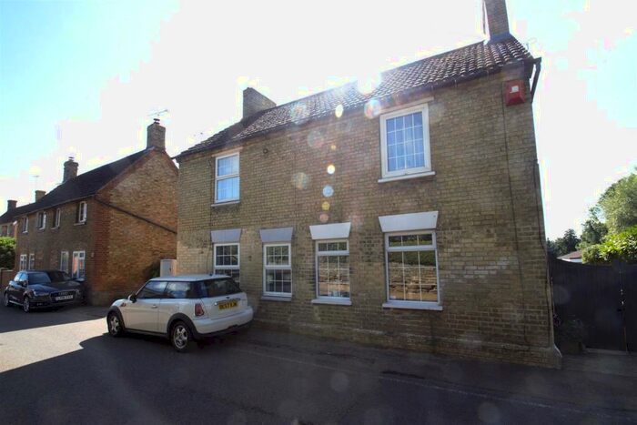 3 Bedroom Semi-Detached House To Rent In High Street, Clophill, Bedfordshire, MK45