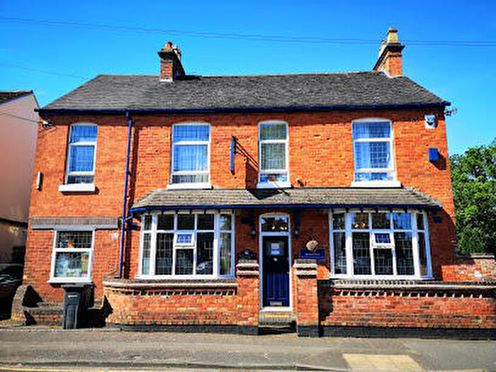 3 Bedroom Apartment To Rent In Walsall Road, Sutton Coldfield, B74