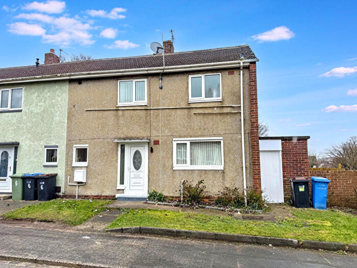 2 Bedroom Semi Detached House To Rent In Bailey Rise, Peterlee, Durham, SR8