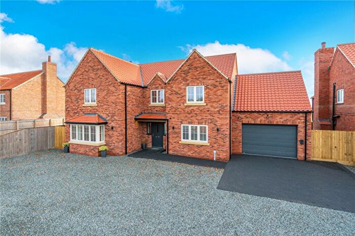 4 Bedroom Detached House For Sale In George Street, Helpringham, Sleaford, Lincolnshire, NG34
