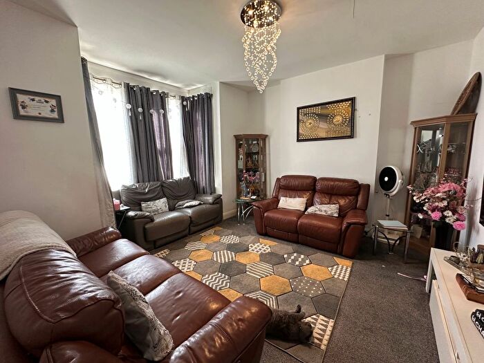 3 Bedroom Terraced House For Sale In Chadwell Heath Lane, Romford, RM6