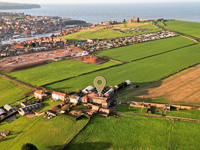 4 Bedroom Farmhouse For Sale In Raw Pastures, New Gardens, YO22