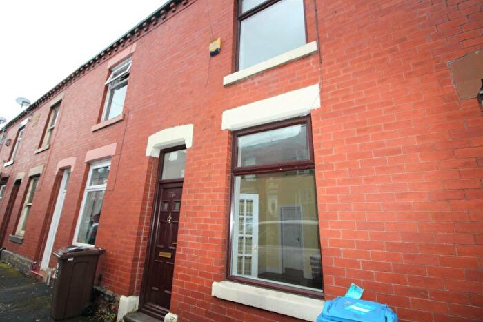 2 Bedroom Terraced House To Rent In Kelverlow Street, Oldham, OL4