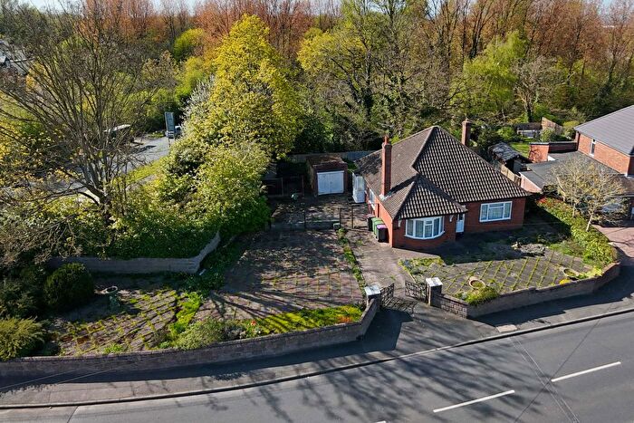 2 Bedroom Bungalow For Sale In Wombridge Road, Wombridge, Telford, TF2