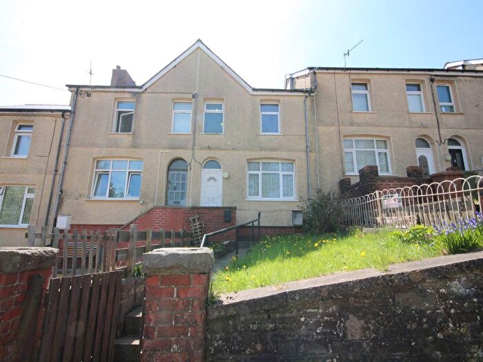 2 Bedroom Property To Rent In Penywerlod Road, Markham, Blackwood, NP12