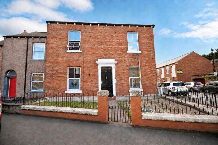 1 Bedroom Flat To Rent In Flat, Myddleton Street, CA1