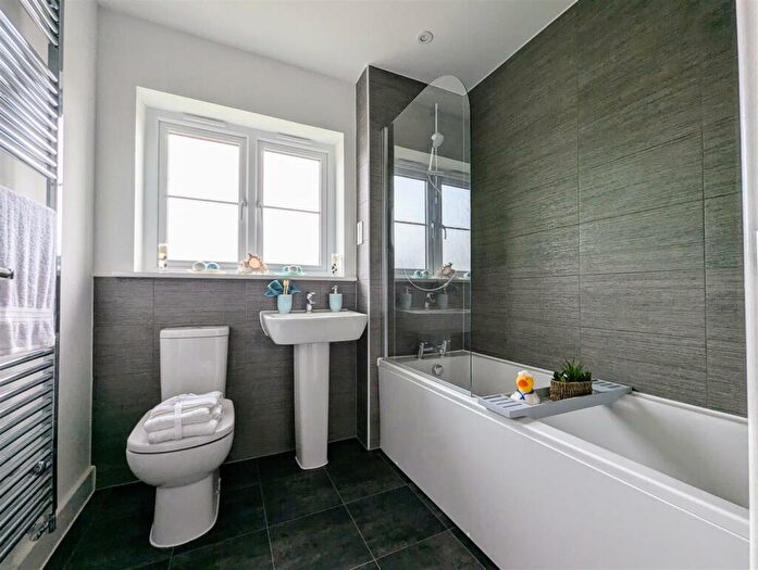 4 Bedroom Detached House For Sale In Okehampton, EX20