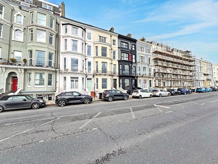2 Bedroom Flat For Sale In Eversfield Place, St Leonards On Sea, TN37