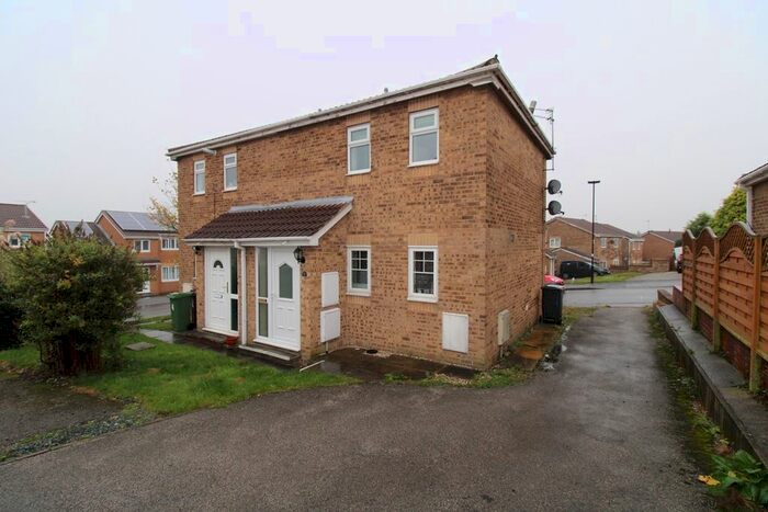 Studio To Rent In Beechfern Close, High Green, Sheffield, S35