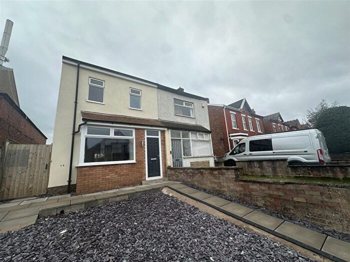 3 Bedroom Semi Detached House To Rent In Bedford Road, Southport, PR8
