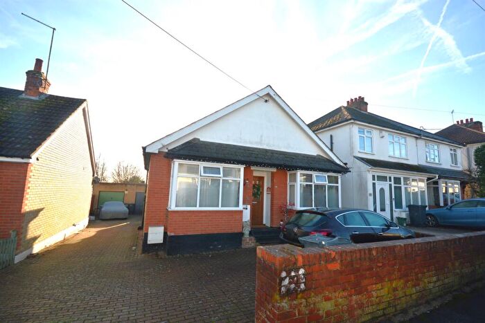 3 Bedroom Detached Bungalow For Sale In Clare Road, Braintree, CM7