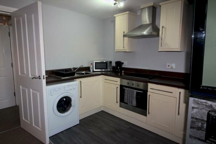 2 Bedroom Apartment To Rent In The Courtyard, Titchfield Terrace, Hucknall, NG15