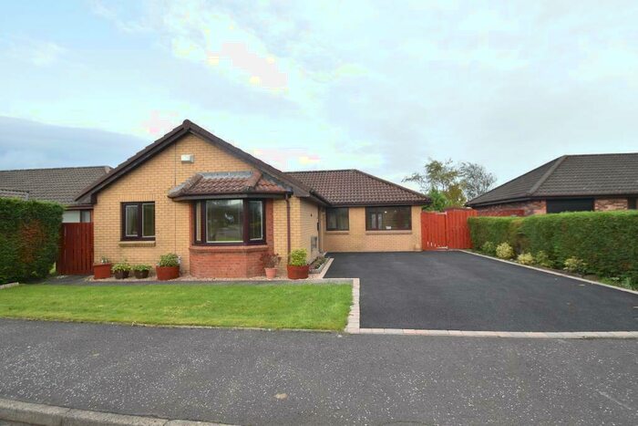 3 Bedroom Detached Bungalow For Sale In Annathill Gardens, Annathill, ML5