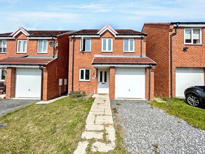 3 Bedroom Detached House To Rent In Jarvis Road, Peterlee, Durham, SR8