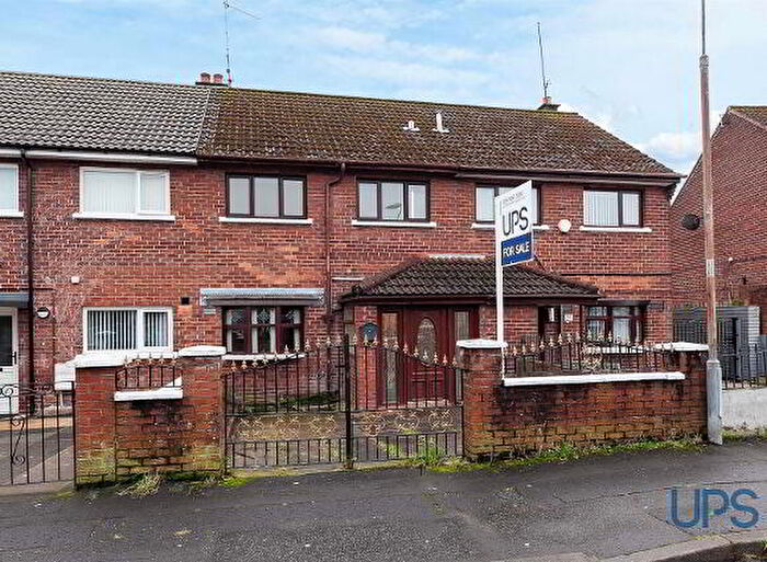 3 Bedroom Terrace House For Sale In Riverdale Gardens, Belfast, BT11