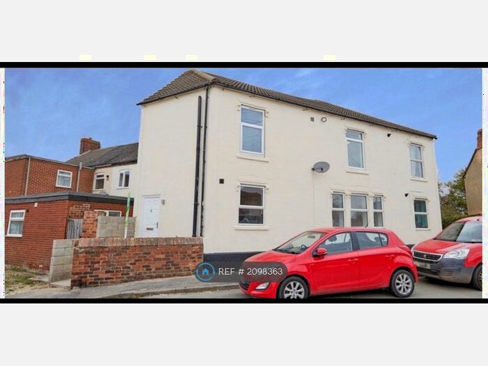 3 Bedroom End Of Terrace House To Rent In Woodville, Woodville, DE11