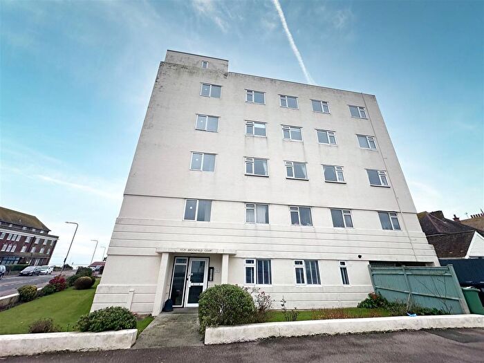 2 Bedroom Flat To Rent In Lionel Road, Bexhill-On-Sea, TN40