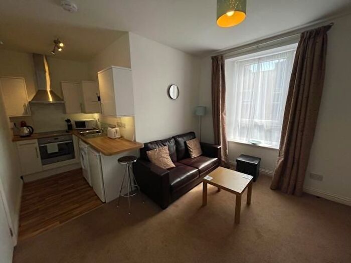 1 Bedroom Flat To Rent In Holburn Street, Aberdeen, AB10