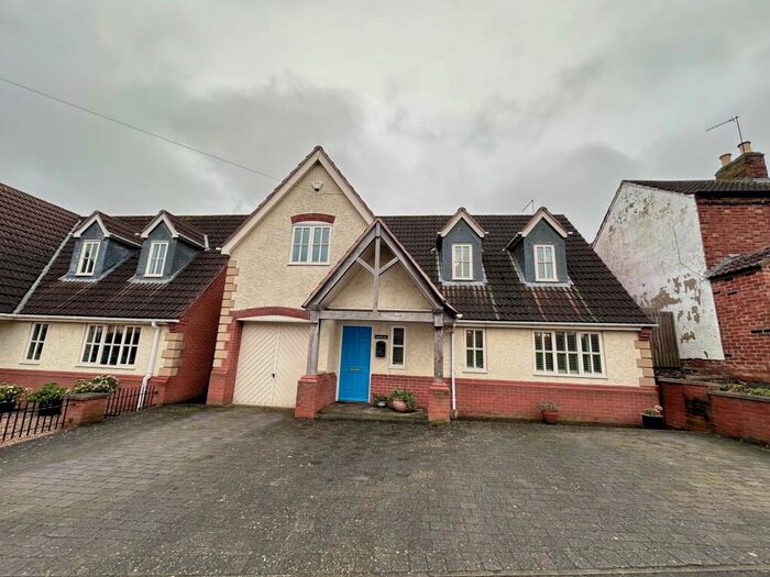 3 Bedroom Detached House To Rent In Church View Cottages, Castle Hill, East Leake, LE12