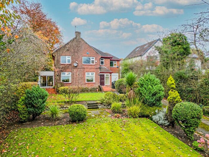 5 Bedroom Detached House For Sale In Leigh Road, M28