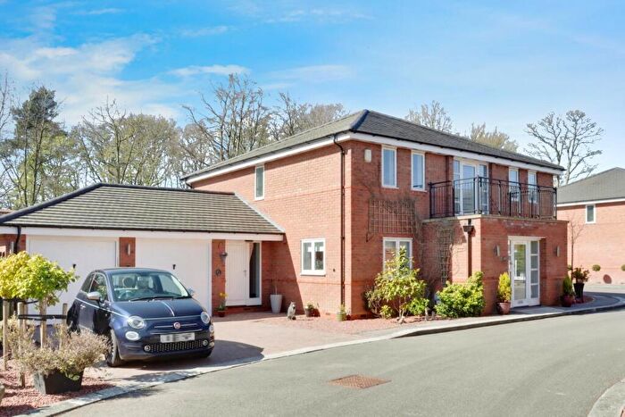 5 Bedroom Detached House For Sale In Lavender Walk, Coleorton, Coalville, LE67