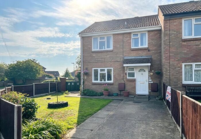 3 Bedroom End Of Terrace House For Sale In Blackfield, Southampton, Hampshire, SO45