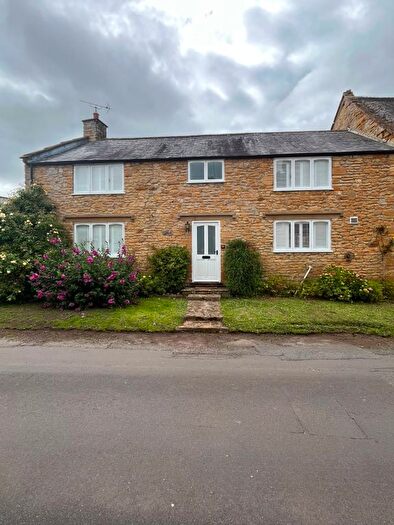 3 Bedroom Property To Rent In West Street, Hinton St. George, TA17