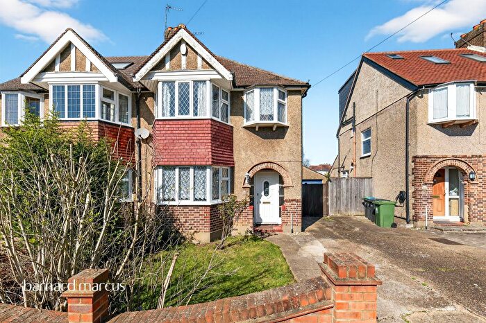 3 Bedroom Semi Detached House For Sale In Glebe Gardens, New Malden, KT3