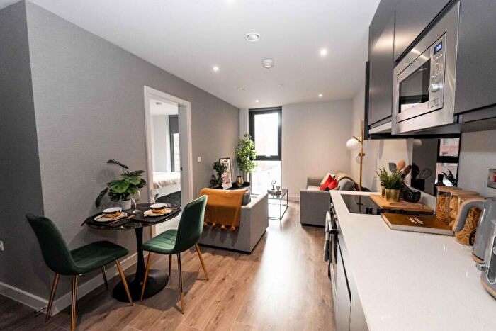 1 Bedroom Flat To Rent In Millers Place Heaps Mill, Liverpool, Merseyside, L1