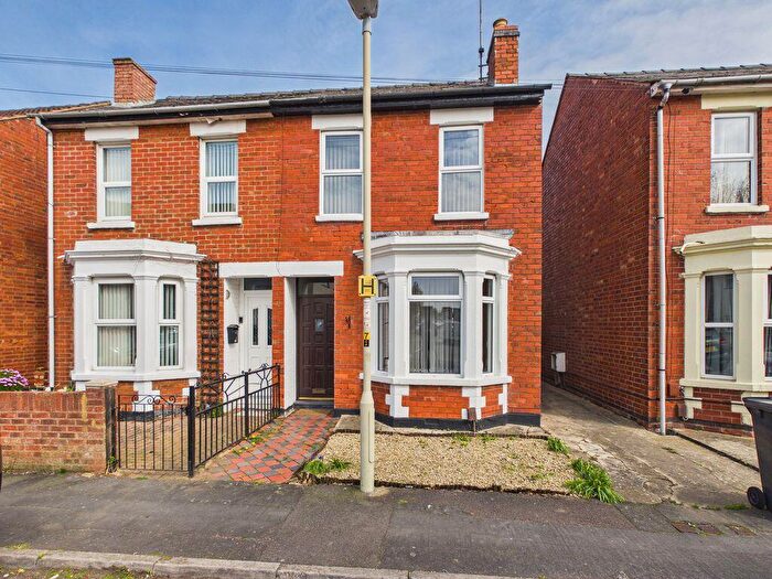 3 Bedroom Semi Detached House For Sale In Granville Street, Gloucester, GL1