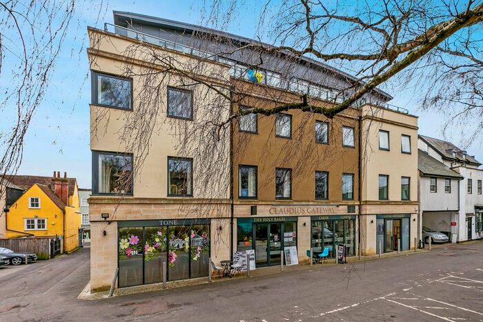 2 Bedroom Flat To Rent In Castle Bailey, Colchester, CO1