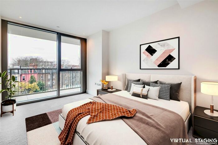 3 Bedroom Flat To Rent In Maclaren House, Warwick Lane, W14