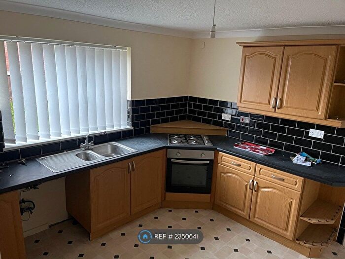 3 Bedroom Terraced House To Rent In Sedgemoor Road, Middlesbrough, TS6