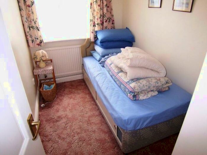 2 Bedroom Flat To Rent In Catalina Drive, Baiter Park, Poole, BH15