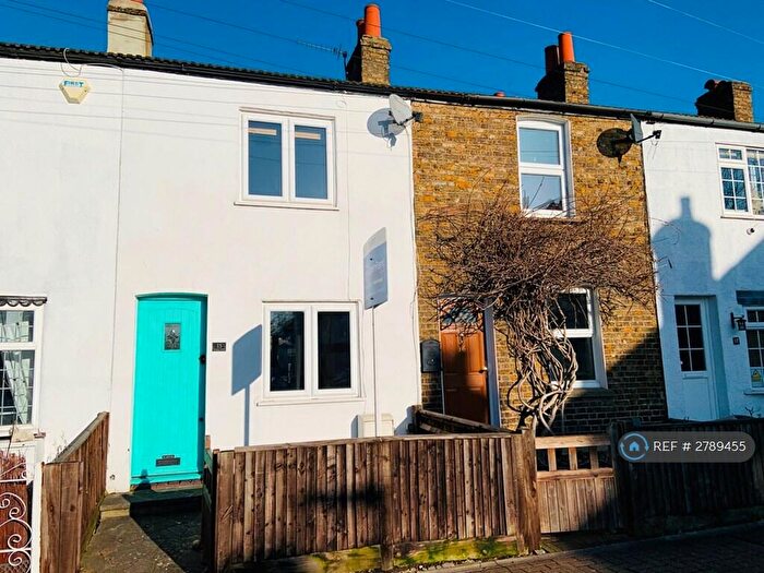 2 Bedroom Terraced House To Rent In North Road, Bromley, BR1