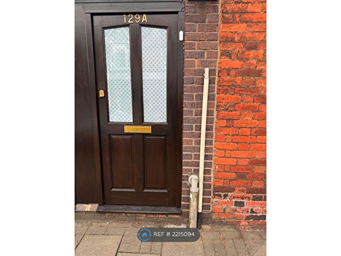 2 Bedroom Flat To Rent In Castle Road, Bedford, MK40