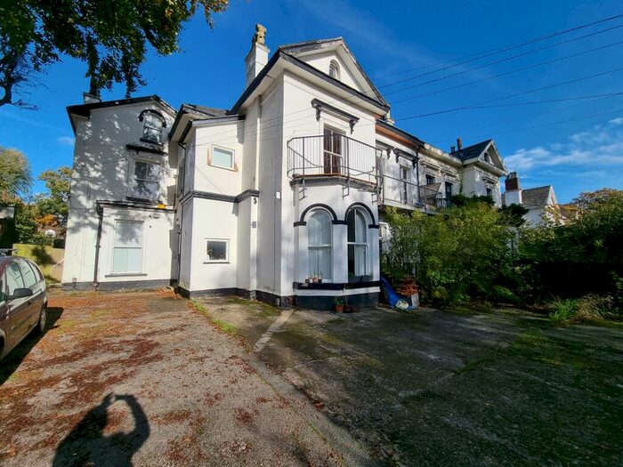 2 Bedroom Apartment To Rent In Grove Park, Liverpool, L8