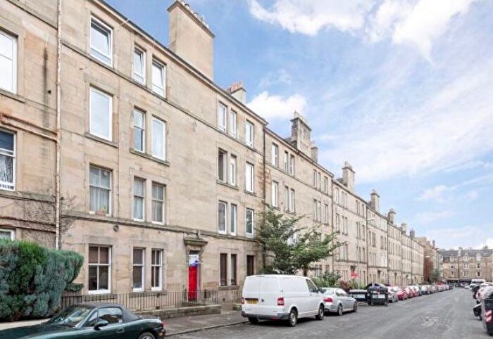 1 Bedroom Flat To Rent In Wardlaw Street, Gorgie, Edinburgh, EH11