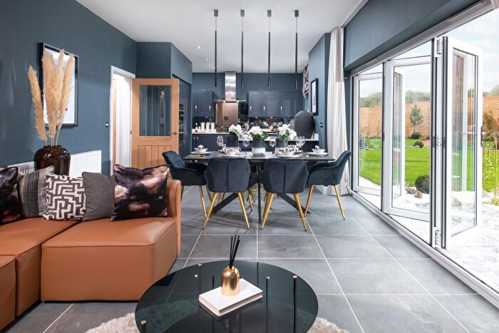 5 Bedroom Detached House For Sale In Broadacre Way Chellaston Derby Derbyshire, DE73