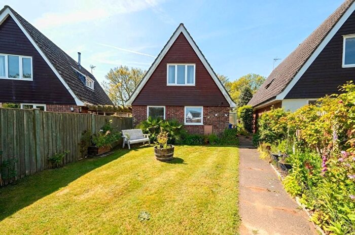 2 Bedroom Detached House For Sale In The Crescents, Reydon, IP18