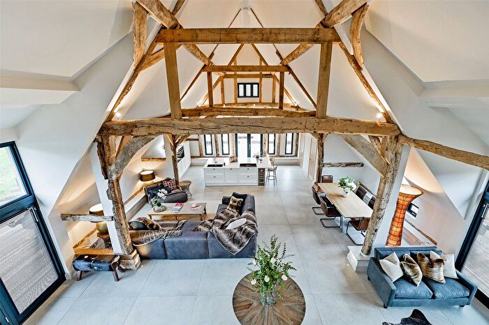 3 Bedroom Detached House To Rent In Coates Lane, Watlington, Oxfordshire, OX49