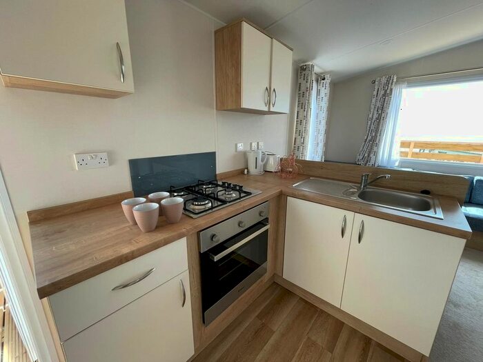 2 Bedroom Mobile/park Home For Sale In Gatehouse Of Fleet, Castle Douglas, DG7