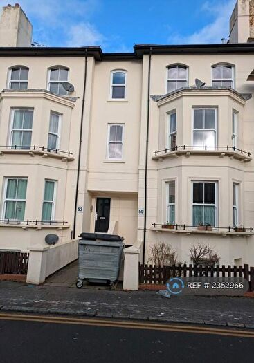 1 Bedroom Flat To Rent In Cheriton Road, Folkestone, CT20