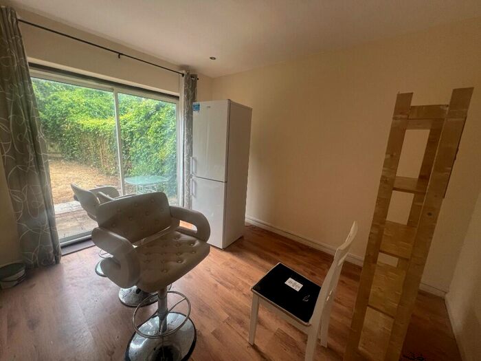 4 Bedroom Semi-Detached House To Rent In Fairholme Road, Harrow, Middlesex, HA1