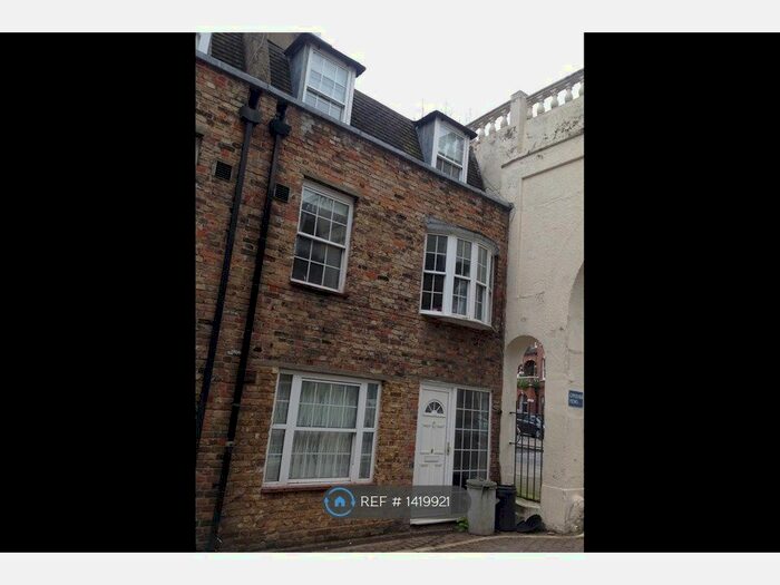 3 Bedroom End Of Terrace House To Rent In Comeragh Mews, London, W14