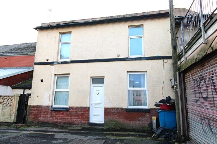 2 Bedroom Terraced House For Sale In Amberbanks Grove, Blackpool, FY1