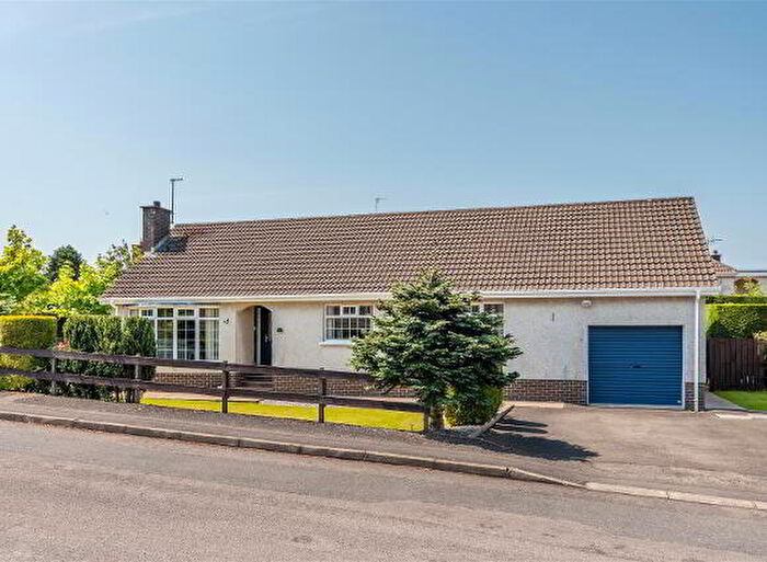 3 Bedroom Detached Bungalows For Sale In Rockmount Close, Saintfield, BT24
