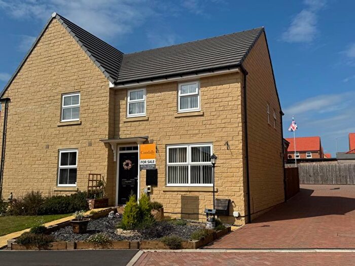 3 Bedroom Semi-detached House For Sale In Derwent Road, Pickering, YO18