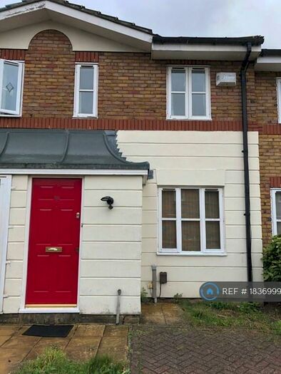 2 Bedroom Terraced House To Rent In Golden Plover Close, London, E16
