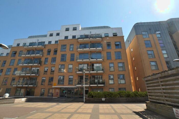 2 Bedroom Flat To Rent In Woolners Way, Stevenage, SG1